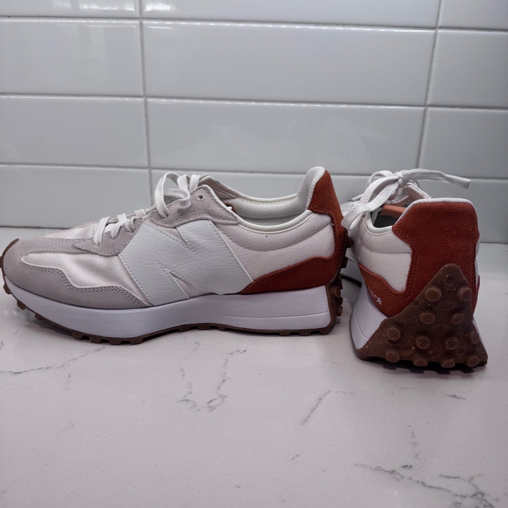 New New Balance 327 sneakers women’s 9.5 white brown shoes